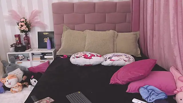 NataliaNovak online show from April 2026 12:28:01 PM