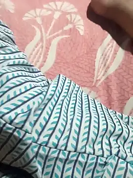 Snapshot of simrun70 chatting on September 2025 11:54:01 PM simrun70 online show from September 2025 11:54:01 PM