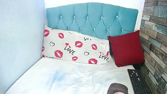 Tiana Ebony18 online show from March 2025 03:09:02 PM