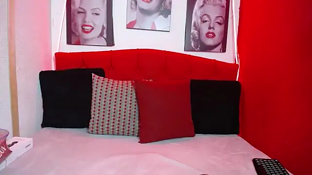 Tiana Ebony18 online show from March 2026 12:00:02 PM