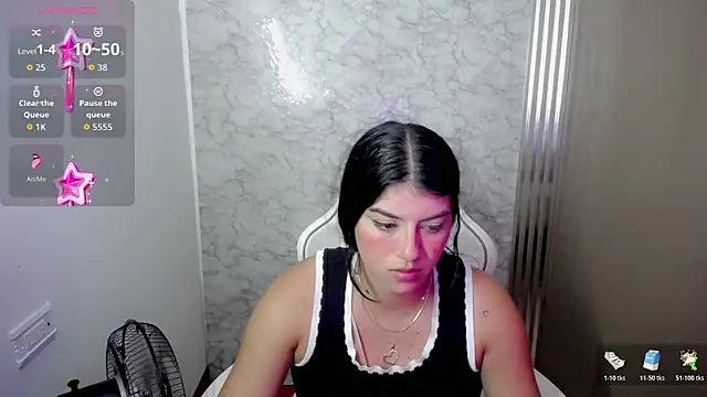 hello kityy25 online show from February 2026 02:40:02 AM