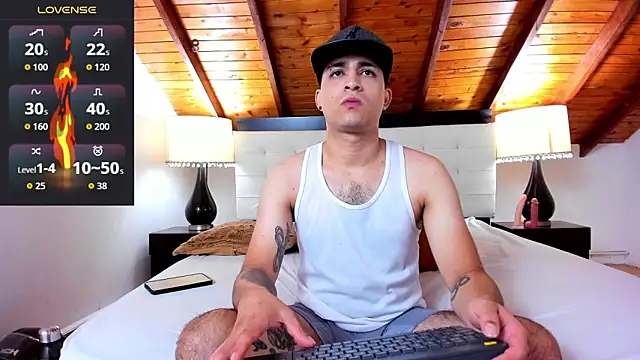 Sebastian Berne online show from October 2025 07:33:02 PM