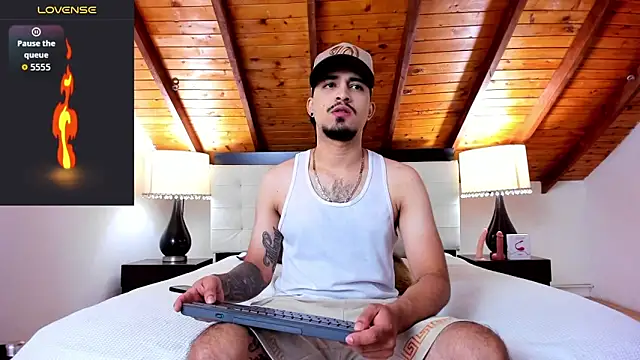 Sebastian Berne online show from November 2025 07:03:03 PM