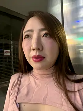 Hannababy  online show from November 2025 04:16:02 PM