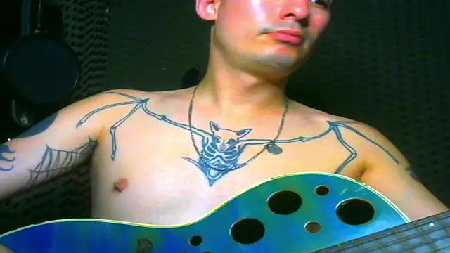 Snapshot of vampireathome chatting on March 2025 04:40:02 AM vampireathome online show from March 2025 04:40:02 AM