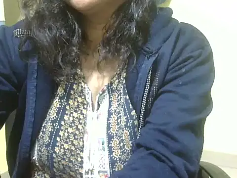 Your cutiepie  online show from February 2026 05:55:02 PM