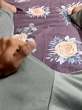 Snapshot of Yashkumar_0697 chatting on February 2025 10:37:02 AM Yashkumar 0697 online show from February 2025 10:37:02 AM