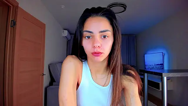 EmiliaZen online show from October 2025 05:57:02 PM