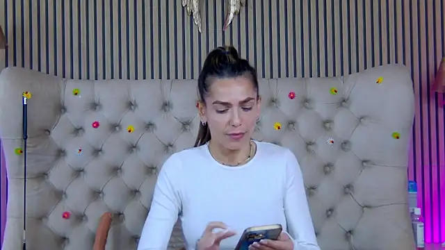 Snapshot of PlayfulShow chatting on May 2026 12:23:02 PM PlayfulShow online show from May 2026 12:23:02 PM