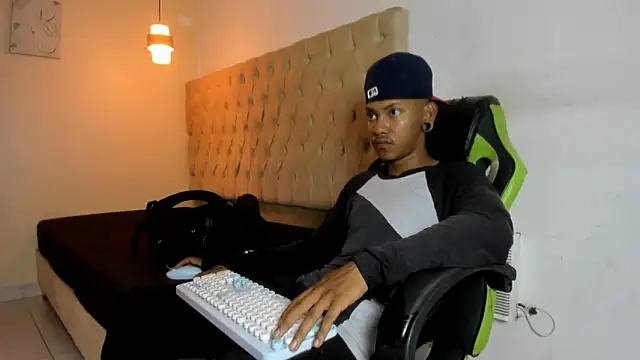 blackdirty420 online show from March 2026 03:51:01 PM