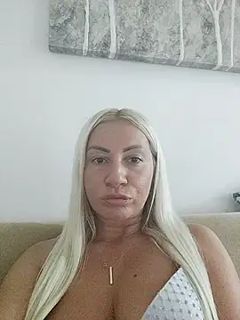 visnjica online show from September 2025 04:39:02 PM