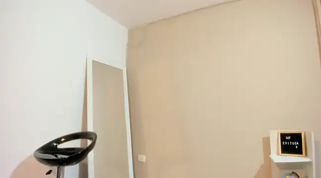 enyelsalas2 online show from February 2025 12:14:01 AM