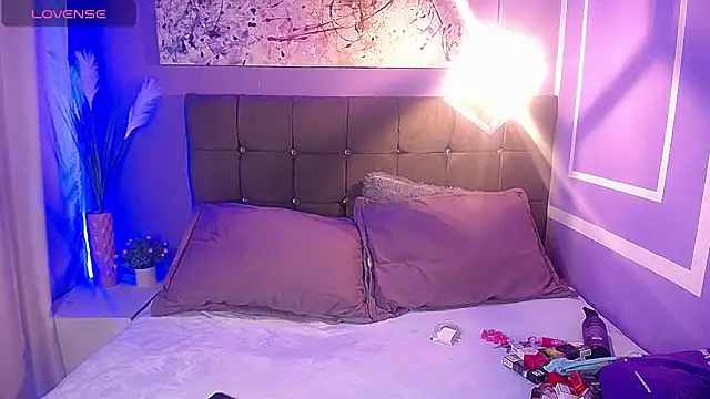 melissa becraft online show from October 2025 02:44:01 AM