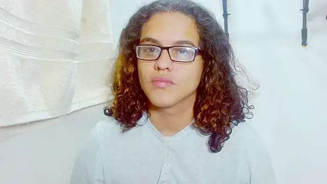 Diane blossom online show from March 2025 05:15:02 PM