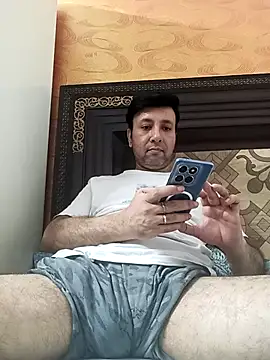 Snapshot of innocentboy1987 chatting on May 2026 09:37:02 AM innocentboy1987 online show from May 2026 09:37:02 AM