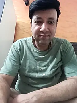 Snapshot of innocentboy1987 chatting on May 2026 04:35:01 PM innocentboy1987 online show from May 2026 04:35:01 PM