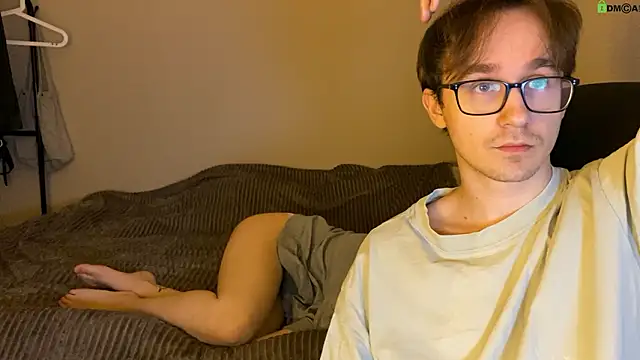 Sabrinaanddaniel online show from February 2026 09:35:02 PM