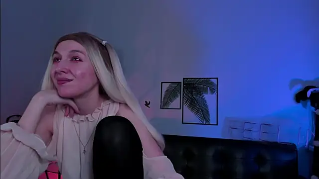 PhilippaAdamas online show from March 2025 08:48:01 AM