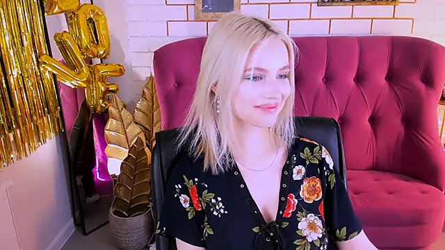 LeonaStane online show from February 2025 08:20:02 PM