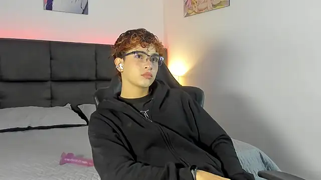 Aiiden 15 online show from October 2025 12:04:02 PM