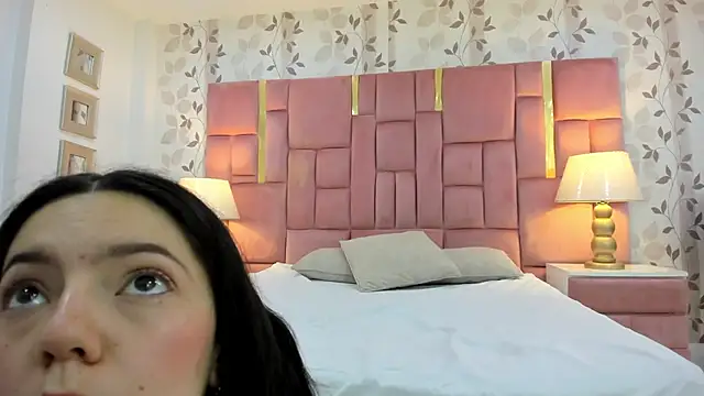 ArianaFranco online show from October 2025 12:47:01 PM