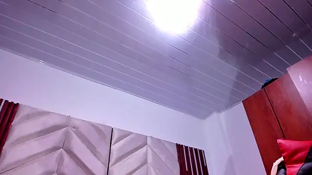 aprilvagner03 online show from September 2025 04:03:01 AM