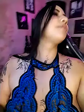 cherryy bombshelll online show from November 2025 07:24:01 PM