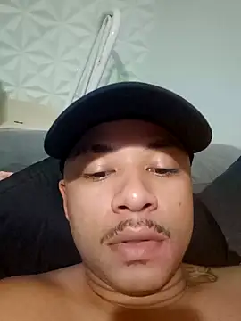 Snapshot of socadordechota chatting on February 2025 03:41:02 AM socadordechota online show from February 2025 03:41:02 AM