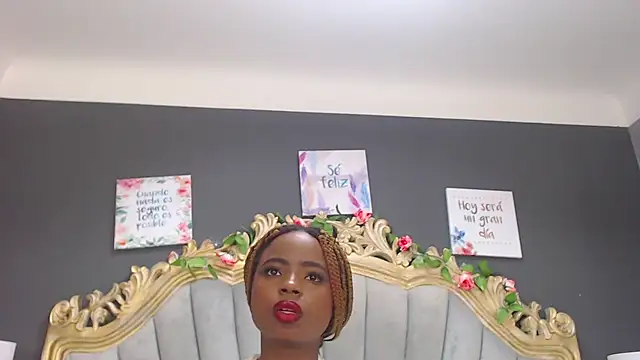 LindaBird online show from March 2025 10:15:02 PM