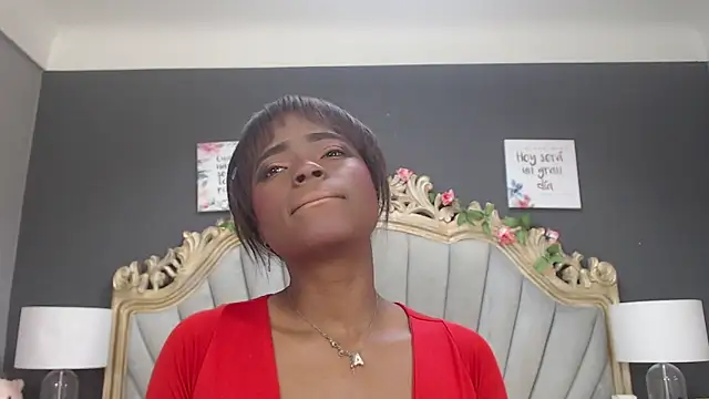 LindaBird online show from September 2025 07:46:02 PM