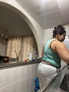 Carola-Ross online show from February 2026 05:19:01 PM