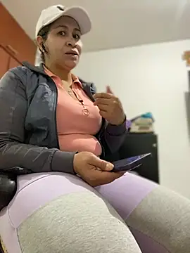 Carola-Ross online show from February 2026 05:34:01 PM