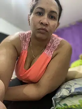 Carola-Ross online show from March 2026 11:00:01 PM