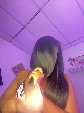 blackgril12 online show from February 2026 10:50:02 PM