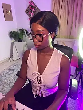 blackgril12 online show from March 2026 11:57:02 PM