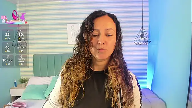 Snapshot of abby_apple chatting on February 2026 01:55:01 PM abby apple online show from February 2026 01:55:01 PM