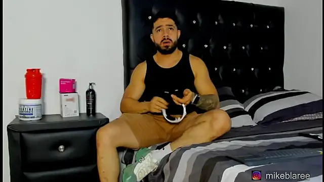 mikeblaree online show from March 2026 07:31:01 PM