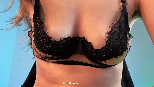 Carolblonde online show from February 2026 01:25:02 AM