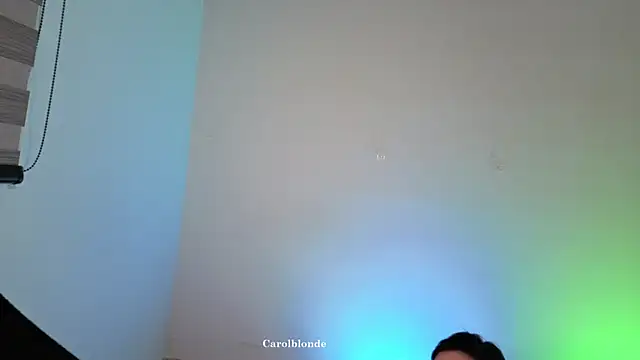 Carolblonde online show from April 2026 11:27:02 PM