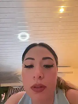 Nataylayla online show from March 2025 02:23:02 AM