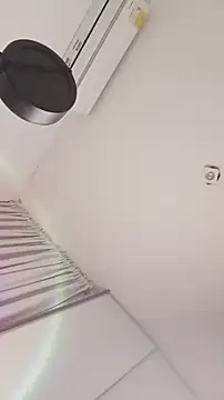 Dhalila  online show from October 2025 02:01:02 AM