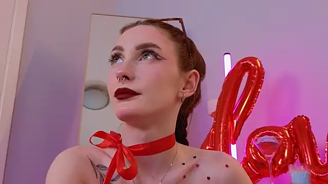 Snapshot of JoYung chatting on February 2025 10:38:02 AM JoYung online show from February 2025 10:38:02 AM