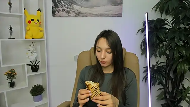 ColleenCox online show from February 2025 03:10:01 PM