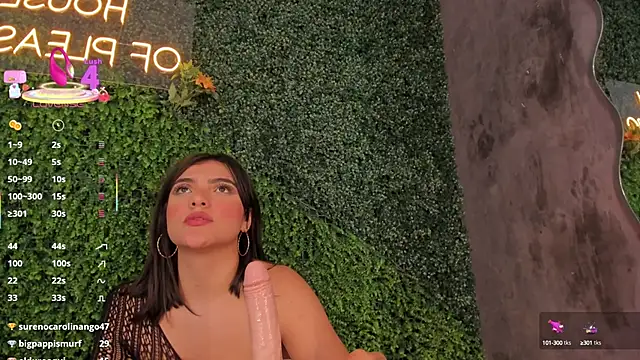 Snapshot of emmiily_z chatting on March 2025 07:12:02 AM emmiily z online show from March 2025 07:12:02 AM