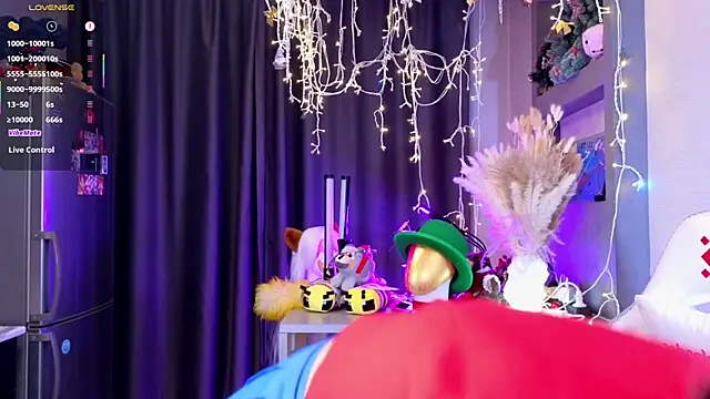 Hisoka akerley online show from April 2026 07:31:02 PM