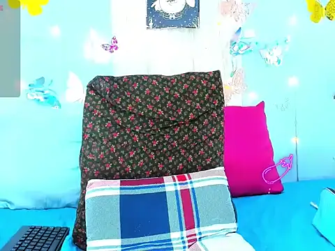 corynatayler online show from March 2026 10:21:02 PM