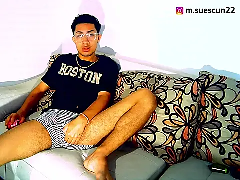 Snapshot of MARXSUESCUN1 chatting on February 2025 08:36:01 PM MARXSUESCUN1 online show from February 2025 08:36:01 PM