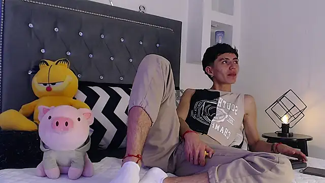 Snapshot of MaikyCooper chatting on March 2025 01:46:01 AM MaikyCooper online show from March 2025 01:46:01 AM