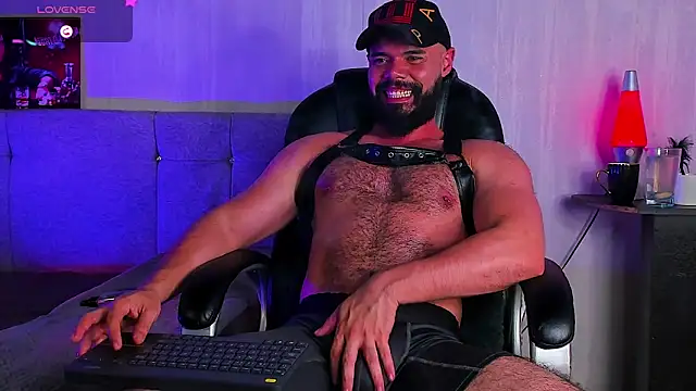 Luke Diaz7 online show from March 2026 11:27:01 AM