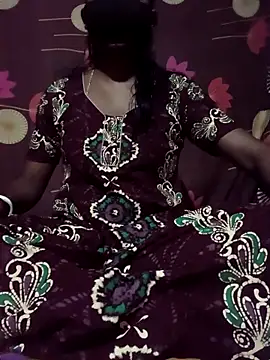 CuteRani001 online show from November 2025 07:40:01 AM